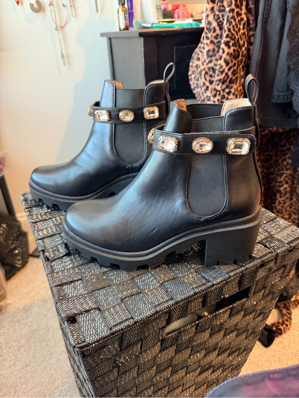 Steve Madden Black Jewel-Trim Chelsea Lug Booties